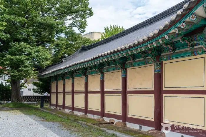 서산객사 · 관광지