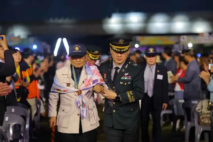 칠곡낙동강평화축제 포스터 사진 5