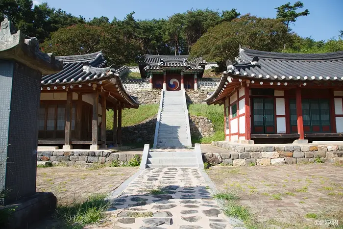 창강서원 · 관광지