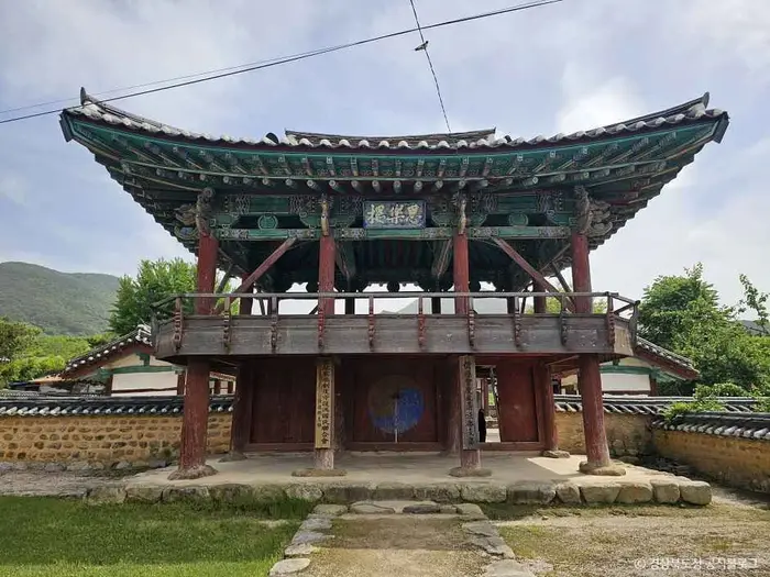 청도향교 · 관광지