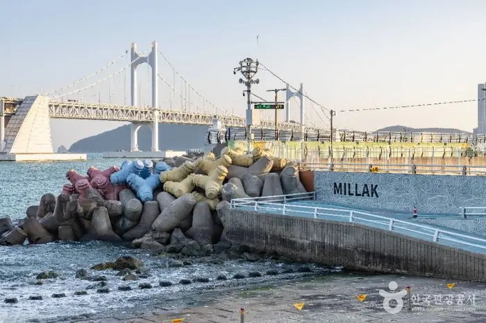 민락수변공원 · 관광지