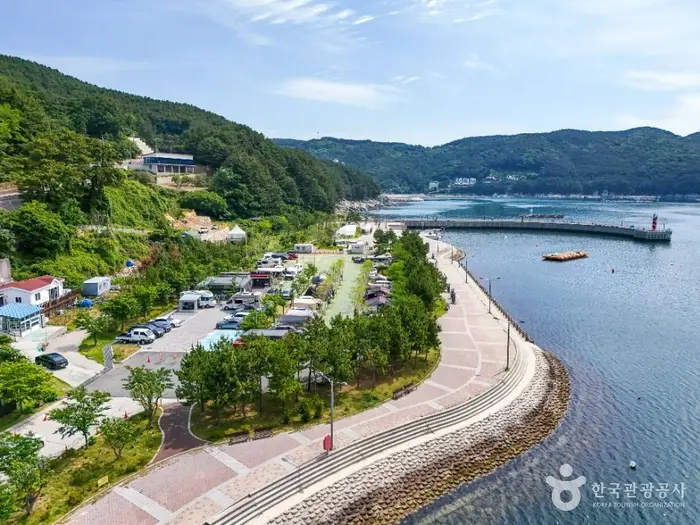 거제구조라수변공원 · 관광지