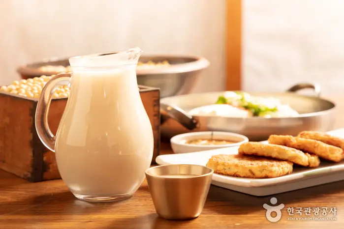 황금콩밭 · 음식점