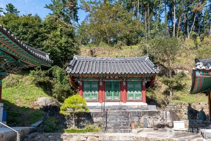 대모암(순창) · 관광지