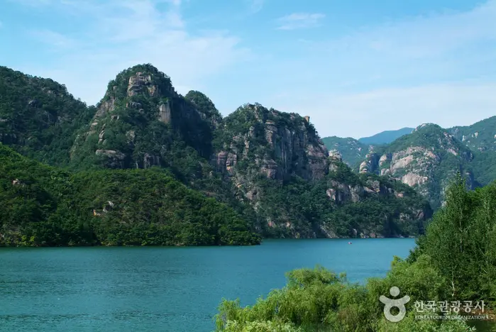 단양 구담봉·옥순봉 · 관광지