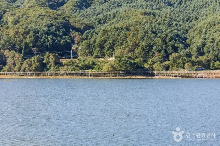용화저수지 · 관광지