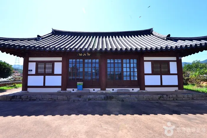 해월루 · 관광지