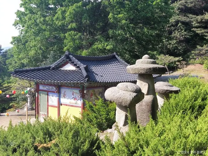 국사암(안성) · 관광지