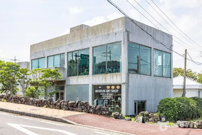 김택화 미술관 · 문화시설