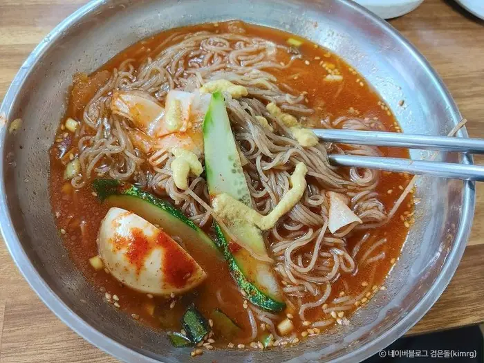 그린파크식당 · 음식점