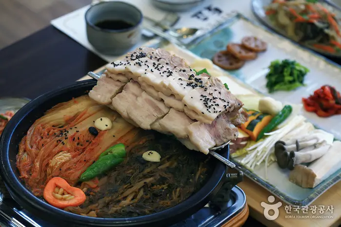 농가맛집토요 · 음식점