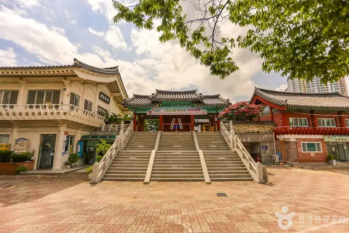 대구향교 · 관광지