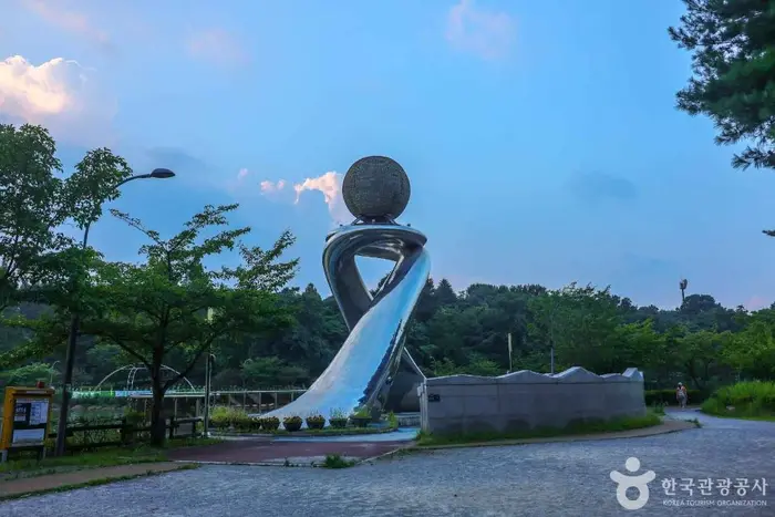 풍암호수 · 관광지