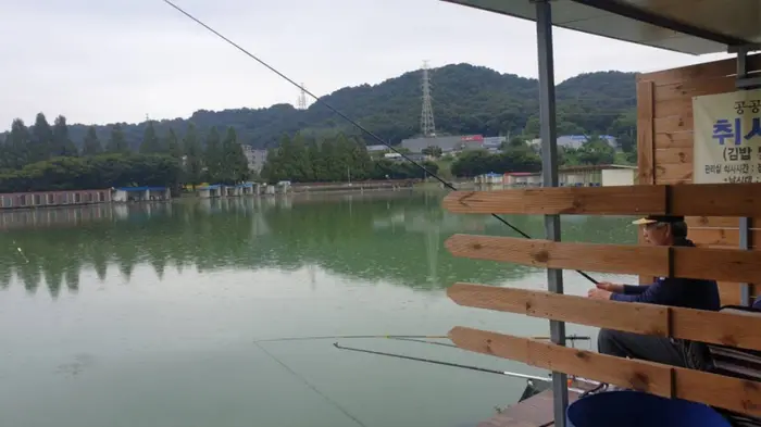 거청낚시터 · 레포츠