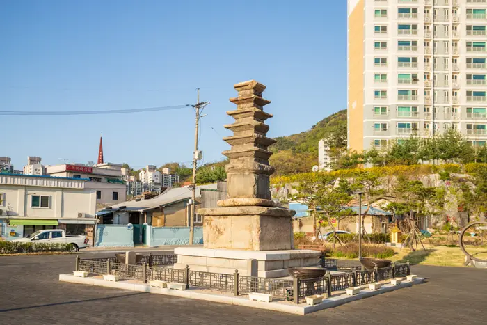춘천칠층석탑 · 관광지