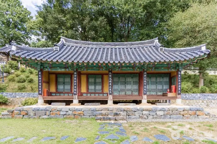 염선재 · 관광지
