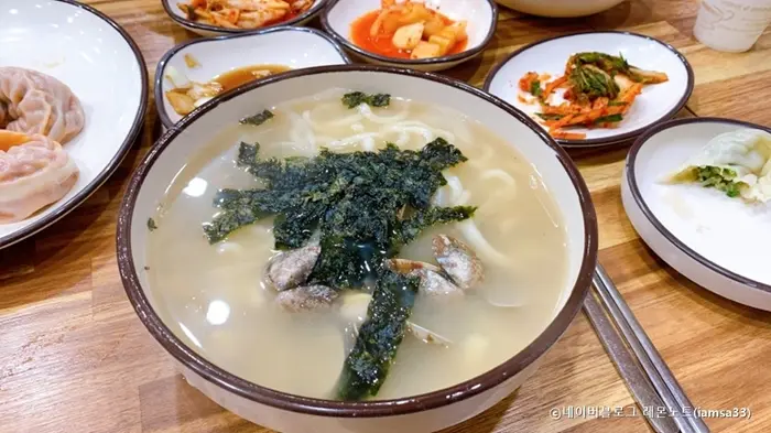 봉화칼국수 · 음식점