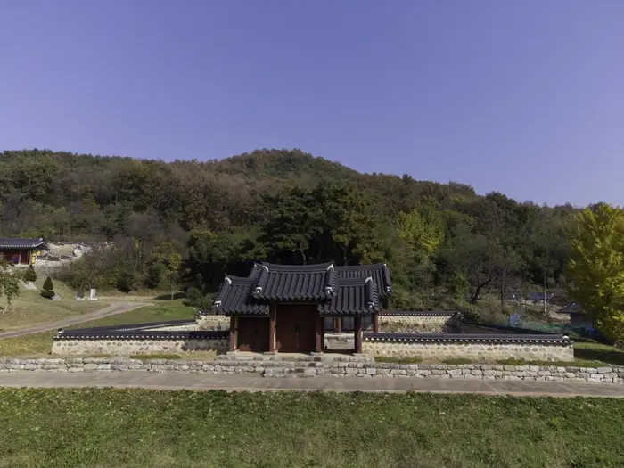 성삼문선생유허지 · 관광지