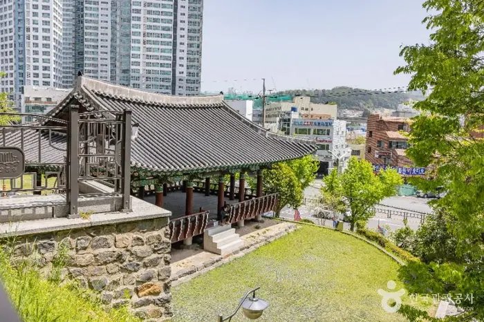 부산진성공원 · 관광지