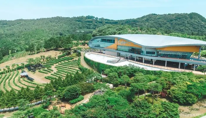 봇재 · 문화시설