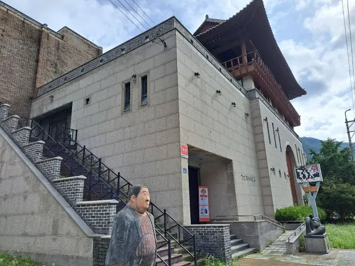남송미술관 · 문화시설