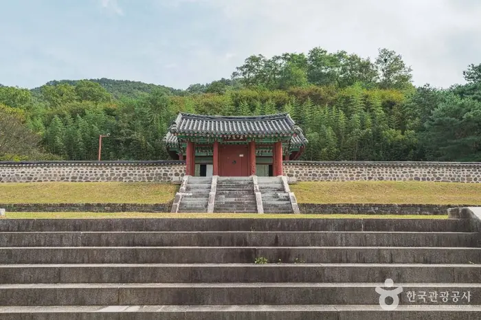 우암사적공원 · 관광지