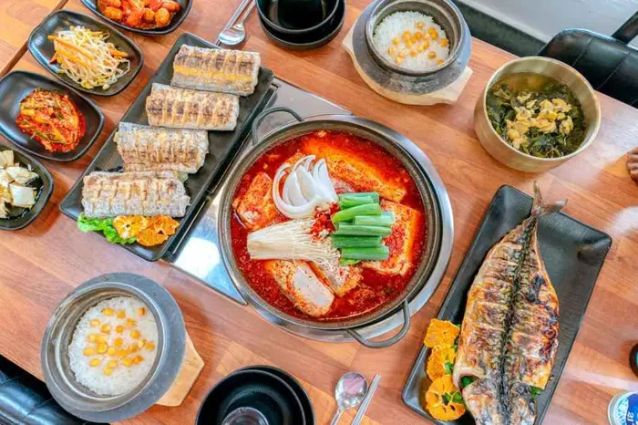 예원이네 은갈치조림 · 음식점