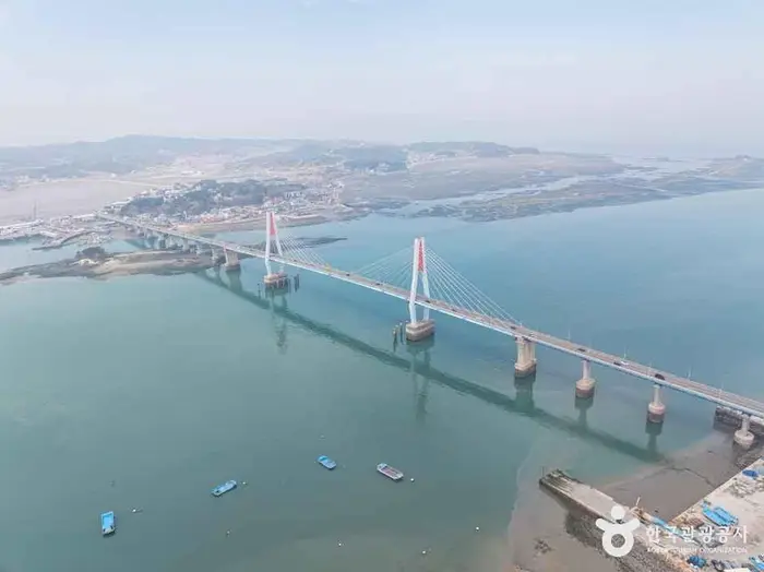 영흥대교 · 관광지