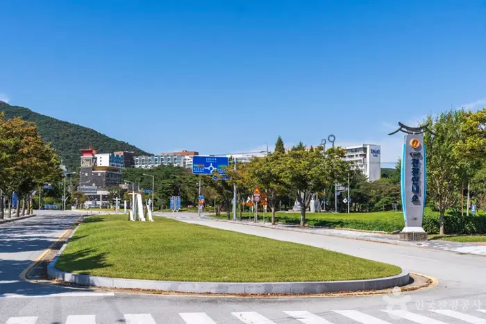 덕산온천지구 · 관광지