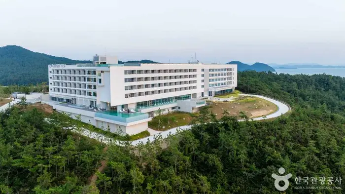 해남126 호텔 · 숙박
