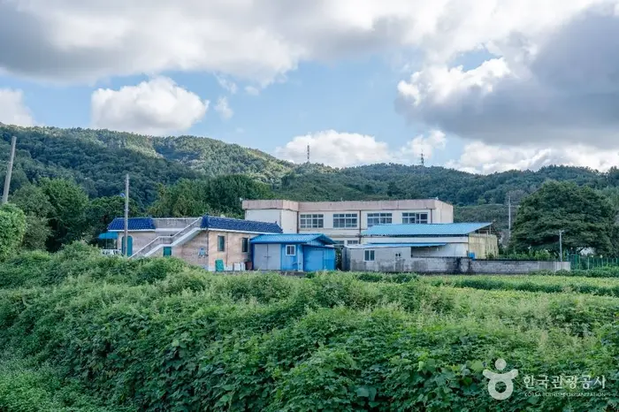 남당리 행복마을 · 관광지