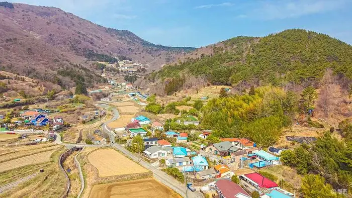 삼거동 청사초롱 체험마을 · 관광지