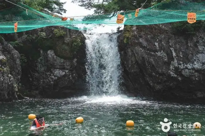 장각폭포 · 관광지