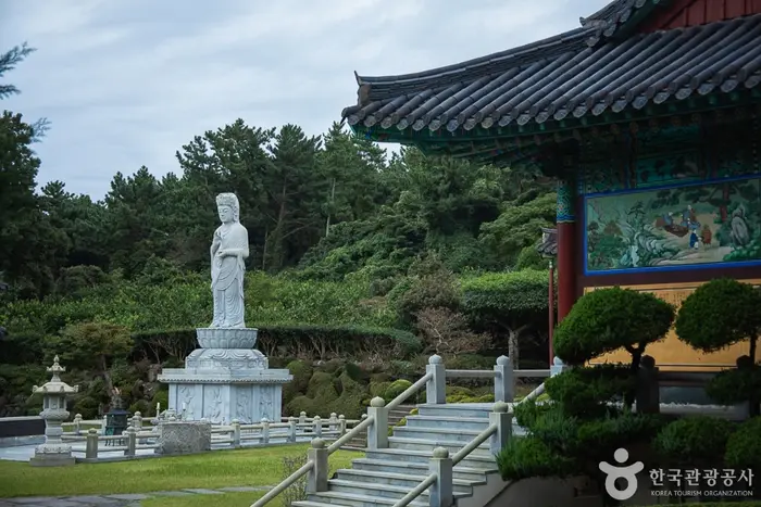 불탑사(제주) · 관광지