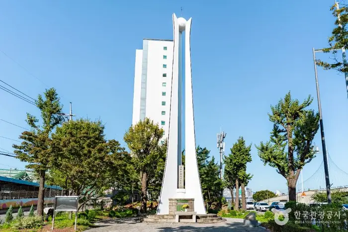 반공순국용사 위령탑 · 관광지
