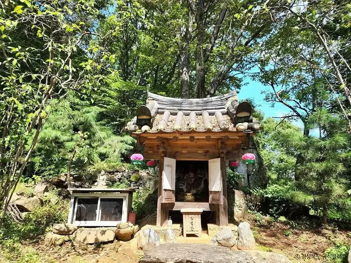 천성암(경산) · 관광지