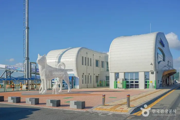 진도항 · 관광지