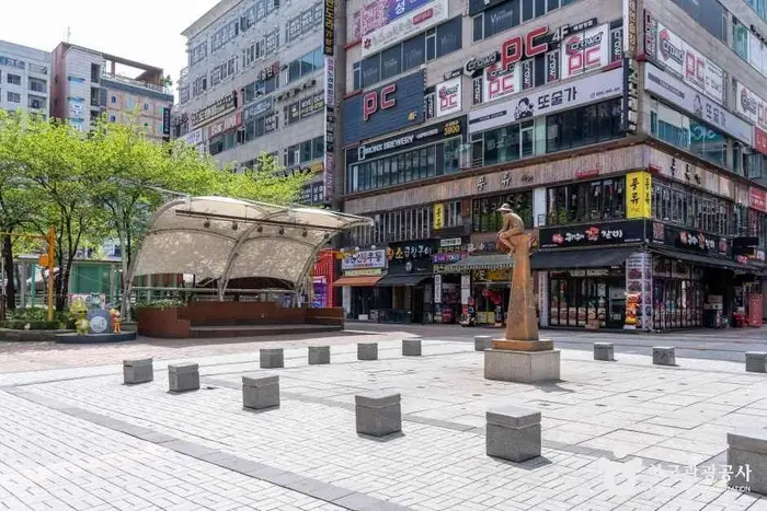 동탄 북광장 · 관광지
