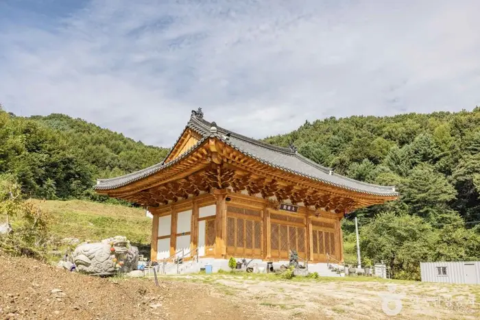 운용사(충북) · 관광지