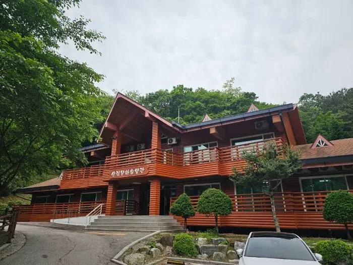 천보산 자연휴양림 · 관광지