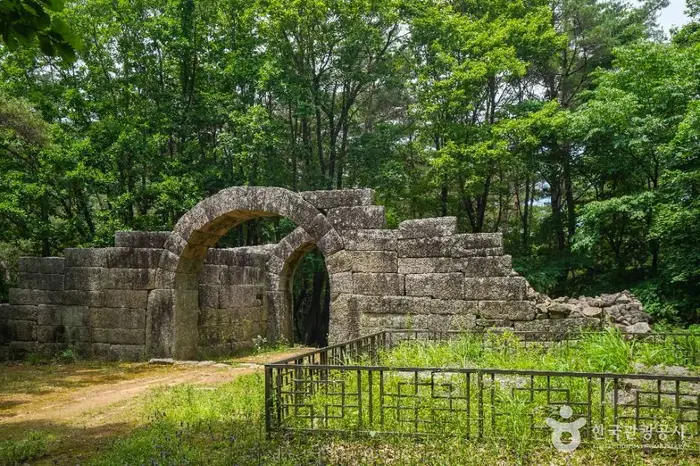 화산산성 · 관광지