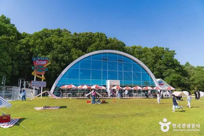 세컨드세컨드 · 음식점