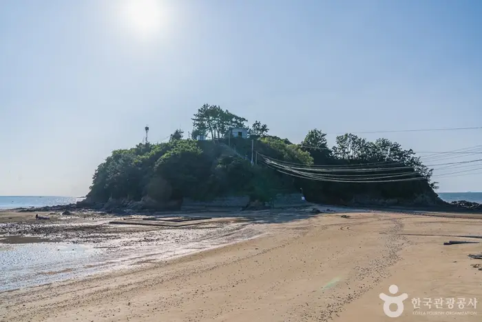 독대섬 · 관광지