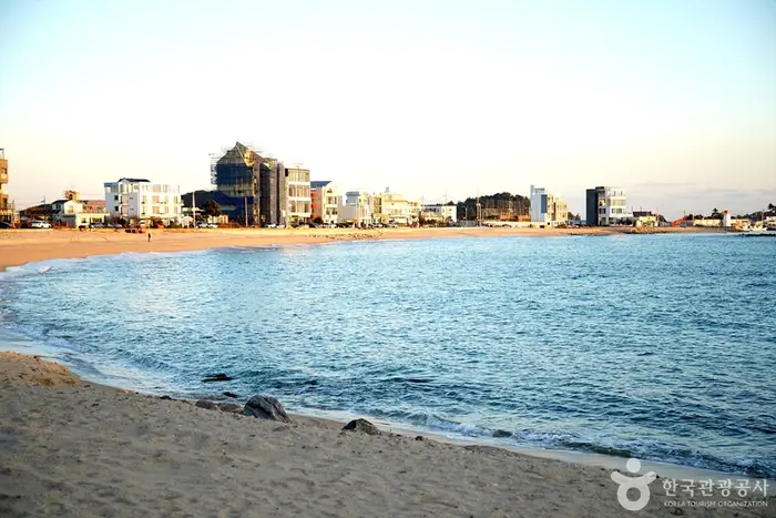 교암해변 · 관광지