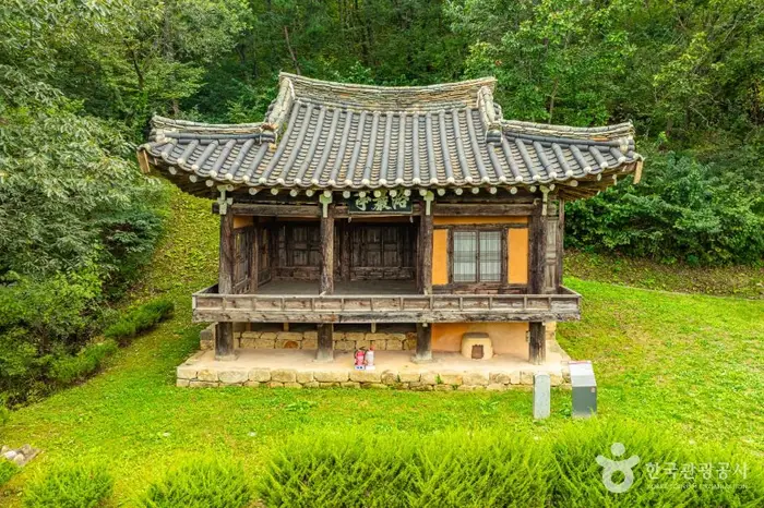 낙암정 · 관광지