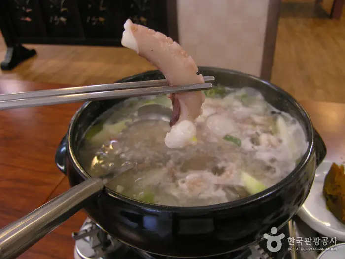 갯마을갯뻘낙지 · 음식점