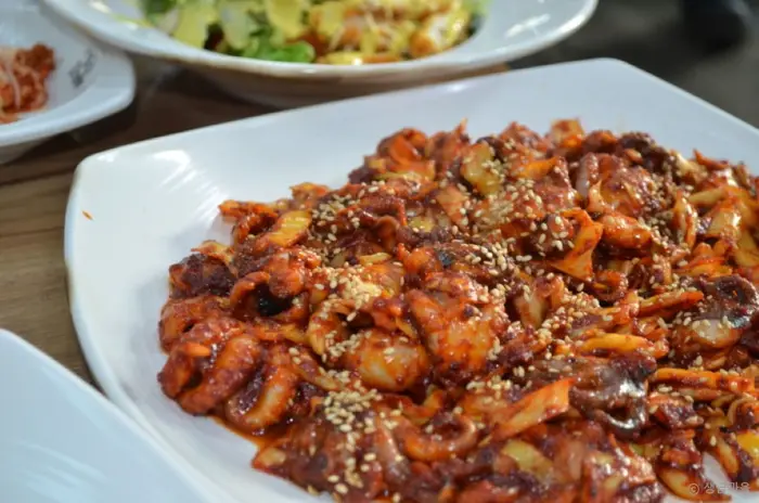 생금마을 · 음식점