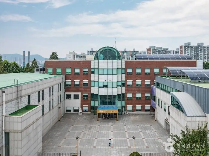 인천여성가족재단 · 문화시설