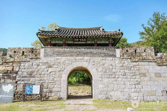 칠곡 가산산성 · 관광지