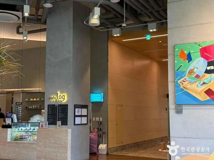 카페 로그 · 음식점